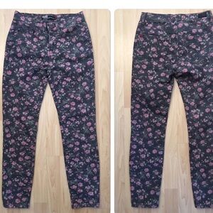 URBAN OUTFITTERS BDG GRAZER HIGH RISE FLORAL PRINTED MEDIUM WASH SKINNY LEG